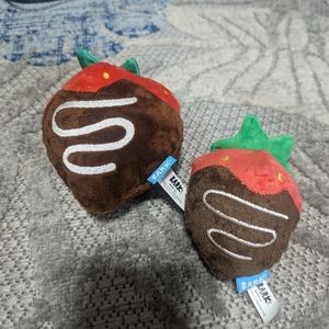 Two pack chocolate slobbered strawberries